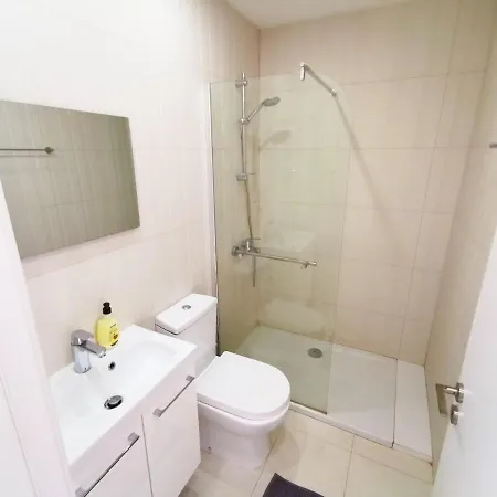 Apartment Sunny Daze Seaview Larnaca