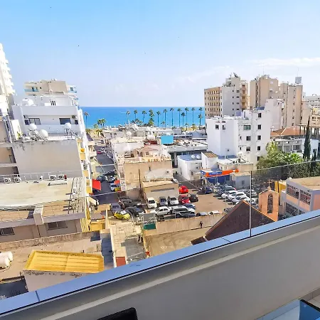 Sunny Daze Seaview Apartment Larnaca